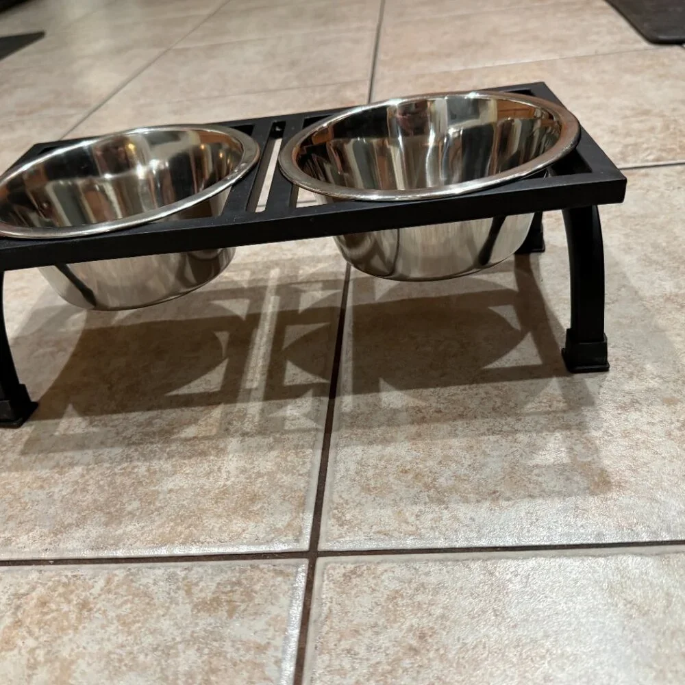 Modern Short Metal Elevated Dog Bowl - Black